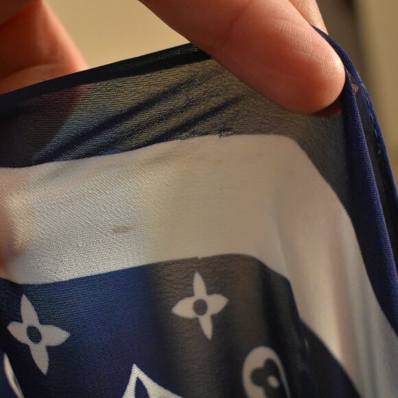 VTG VINTAGE LV RETRO scarf. No tags AT ALL / BUYER DAMAGED ITEM AS IS CONDITION - Picture 5 of 14